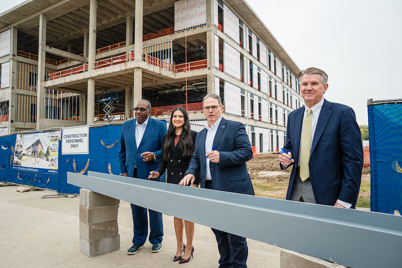 topping off ceremony